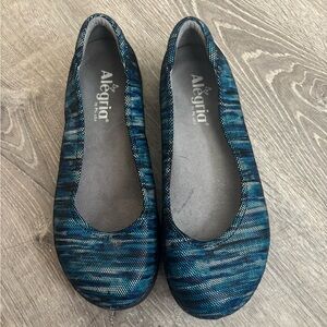Alegria Slip ons women’s 7.5
